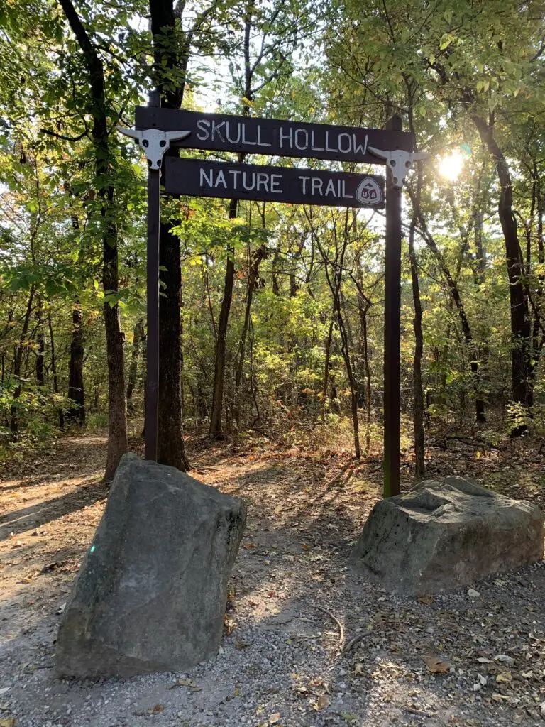 Skull Hollow Nature Trail, Oologah Lake OK